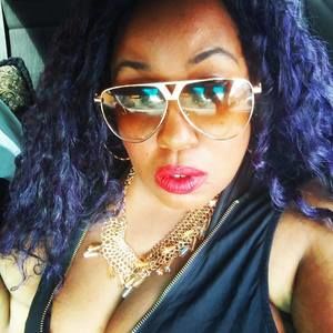 Meet your Posher, Fatima